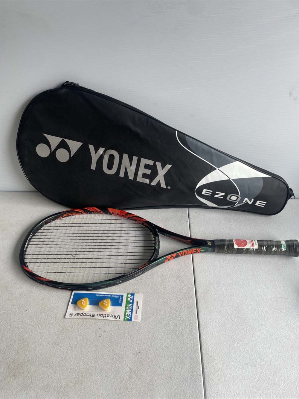 Yonex VCDG100 V Core Duel G 100. 4 1/2 300g